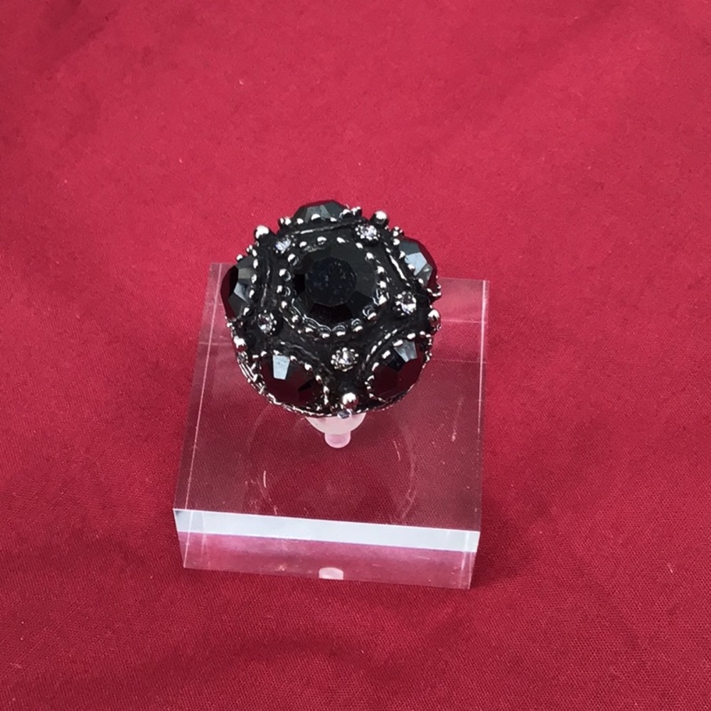 Statement Ring